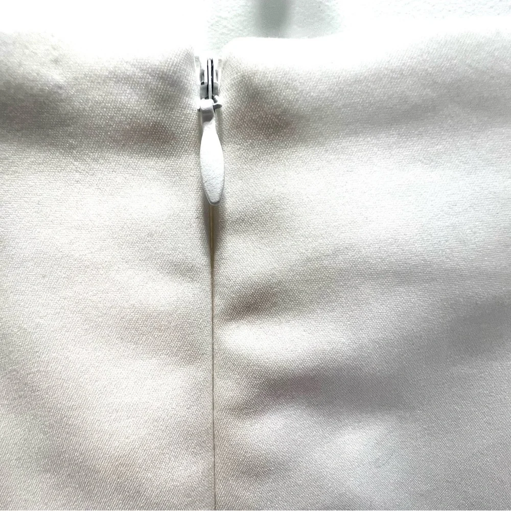 ETCETERA Solid White Pencil Skirt Eyelet Mock Tie Lace Up Detail Size 0 … - Picture 7 of 11